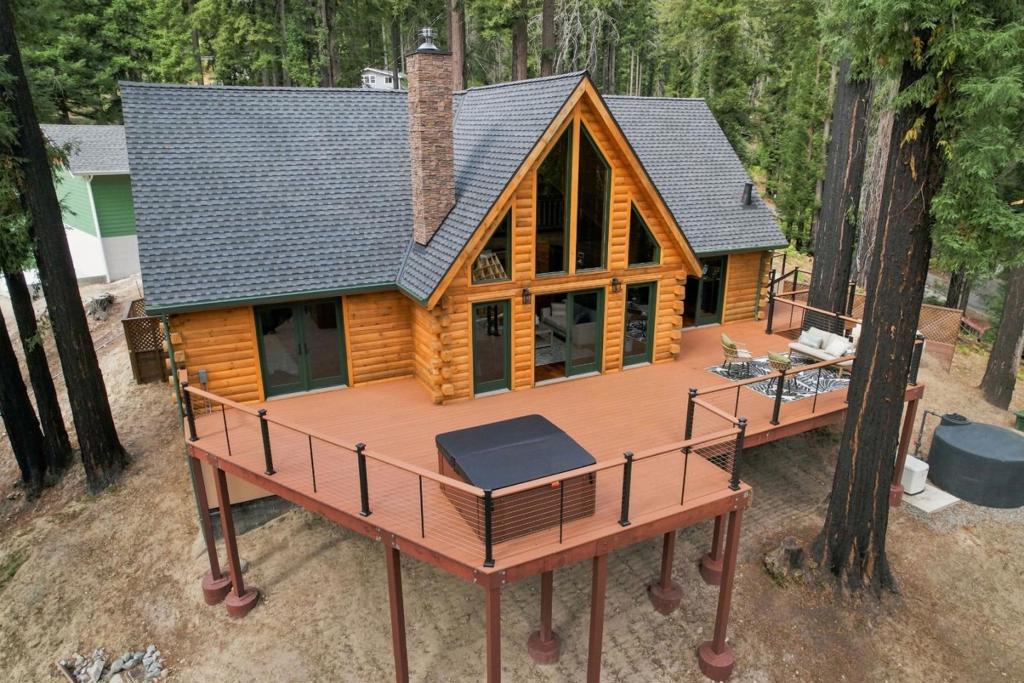 141 Aspen Lane Property Photo 1