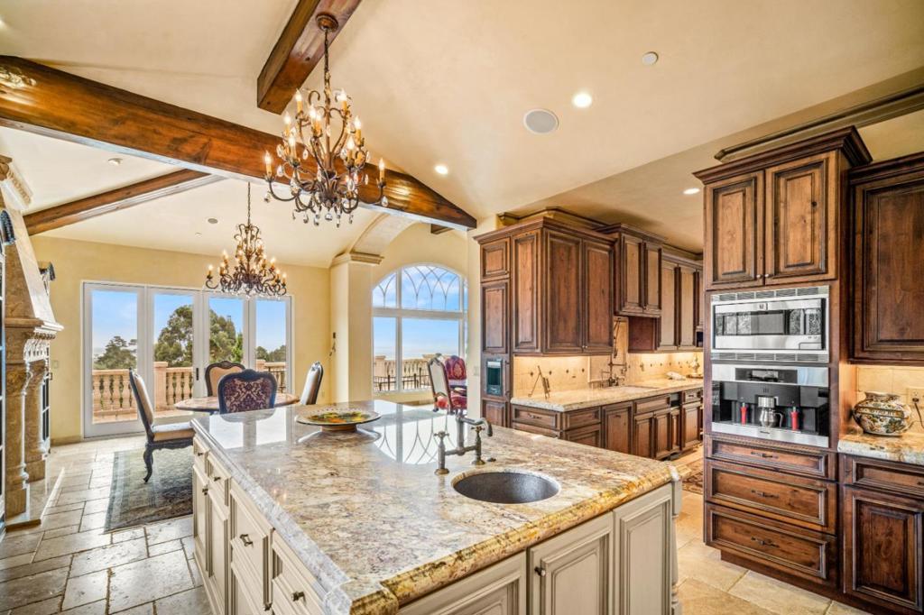 1519 Riata Road Property Photo 19