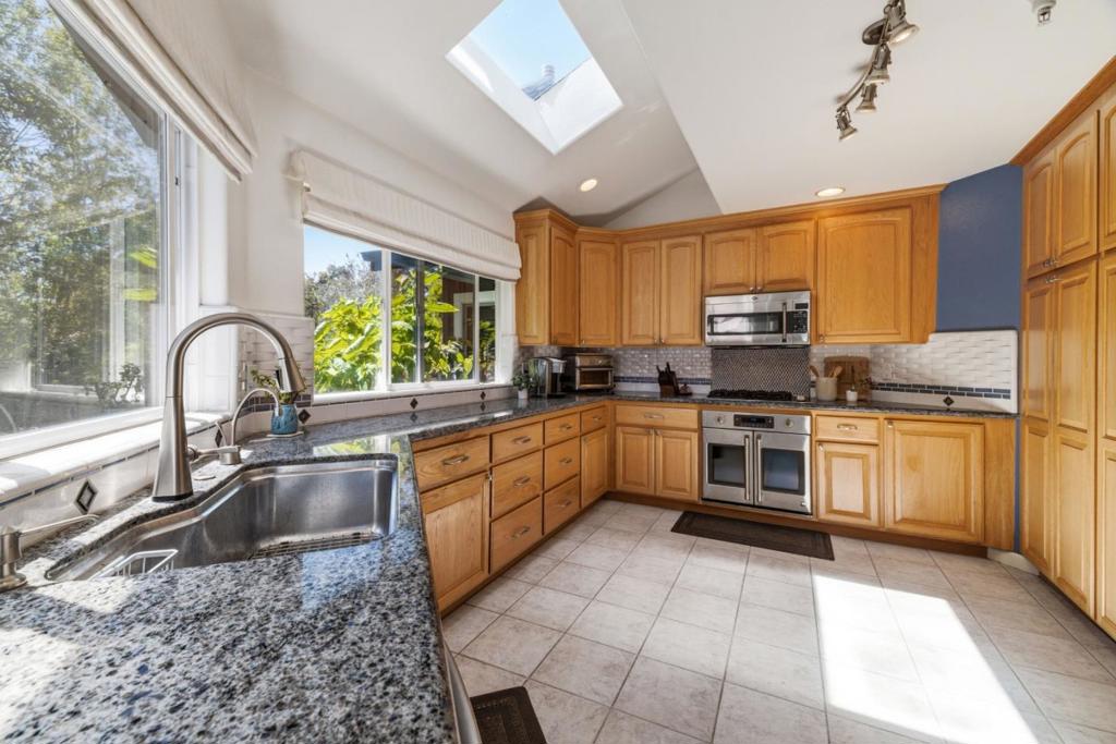 1446 Avila Avenue Property Photo 16