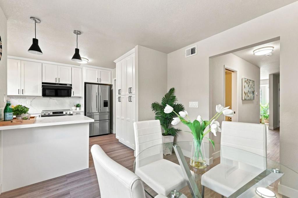 895 Quince Avenue 12 Property Photo 14