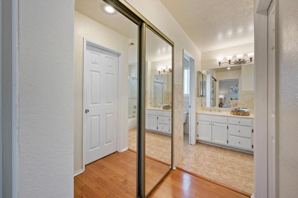 106 Carousel Drive Property Photo 20