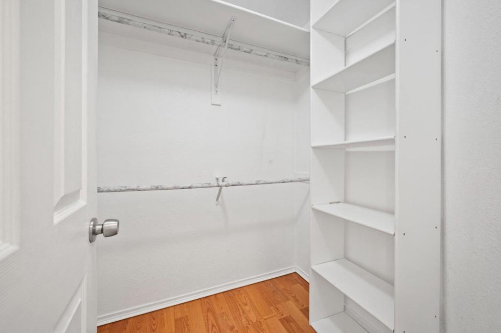 106 Carousel Drive Property Photo 22