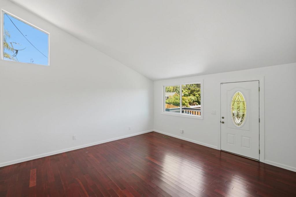 617 Pebble Drive Property Photo 9