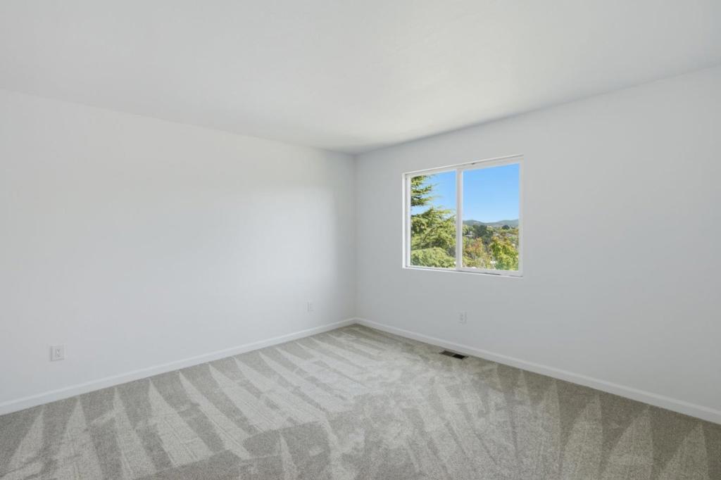 617 Pebble Drive Property Photo 24