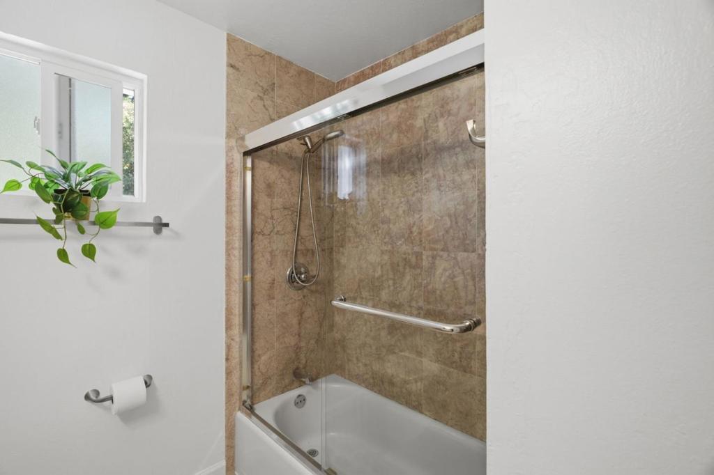 617 Pebble Drive Property Photo 34