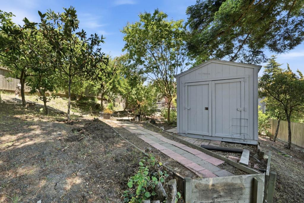 617 Pebble Drive Property Photo 47