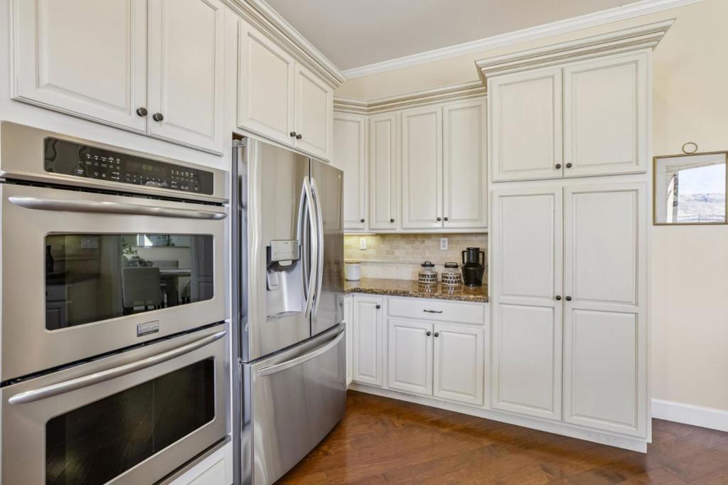 6039 La Spezia Place Property Photo 17