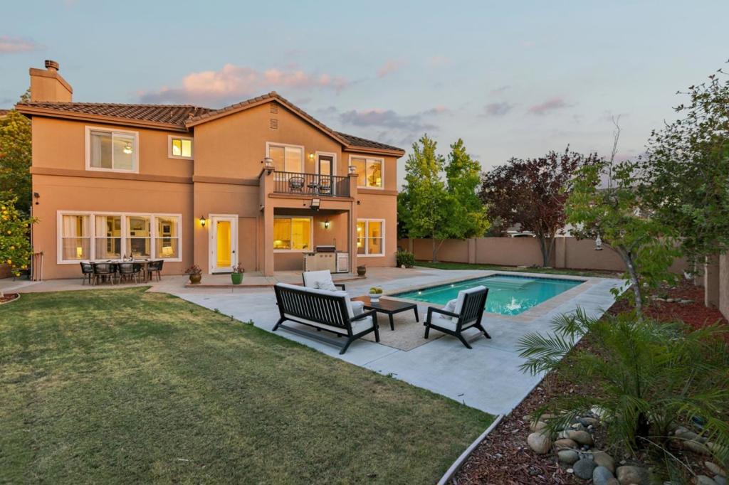 6039 La Spezia Place Property Photo 108