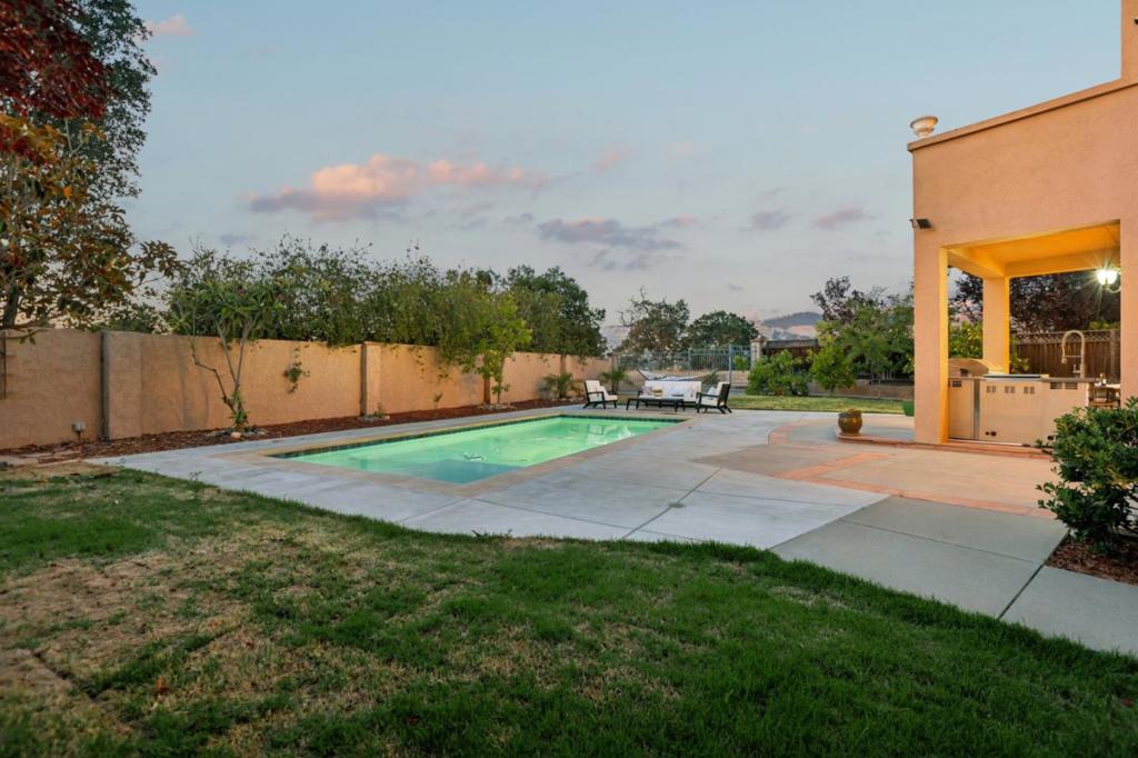 6039 La Spezia Place Property Photo 111