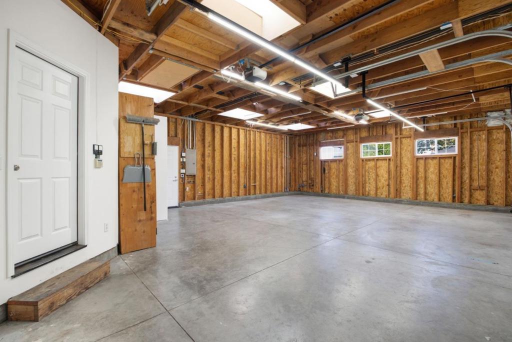 1402 Alpine Avenue Property Photo 36