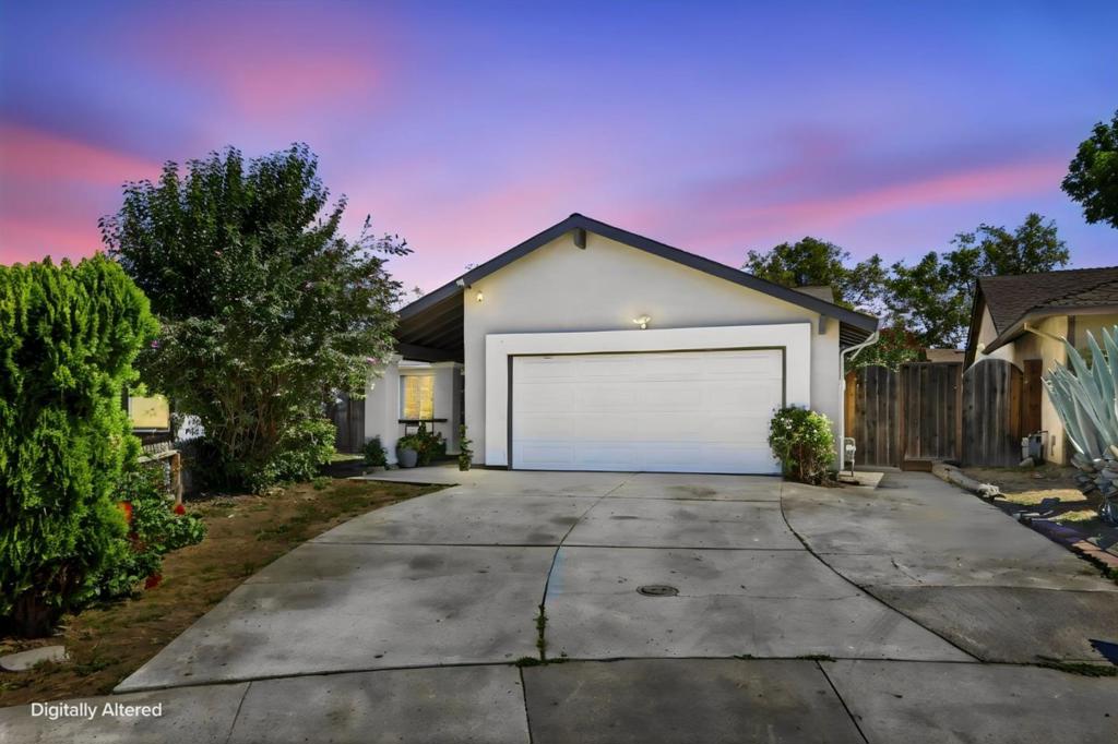 1051 Marianelli Court Property Photo 3