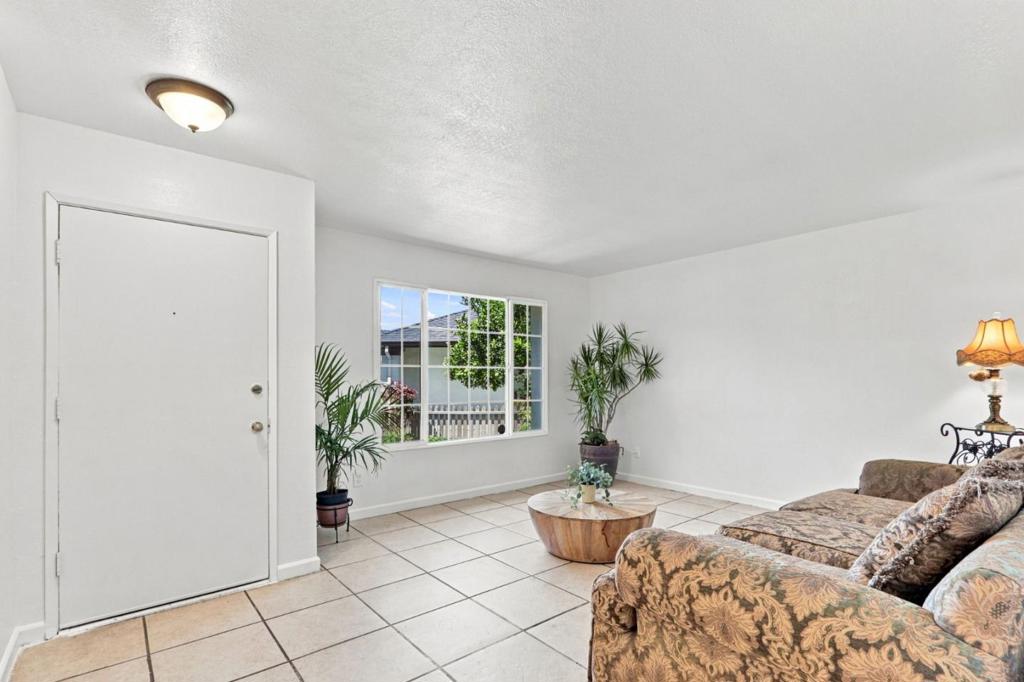 1051 Marianelli Court Property Photo 8