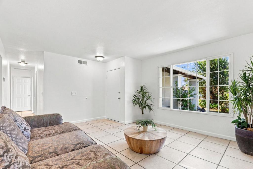 1051 Marianelli Court Property Photo 10