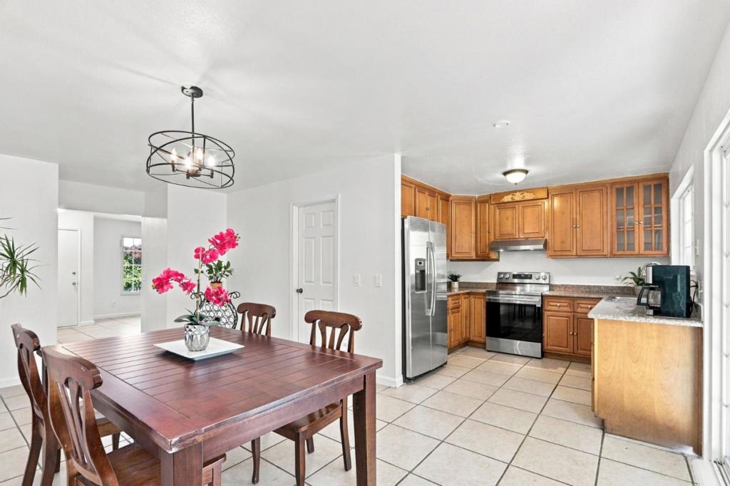 1051 Marianelli Court Property Photo 12