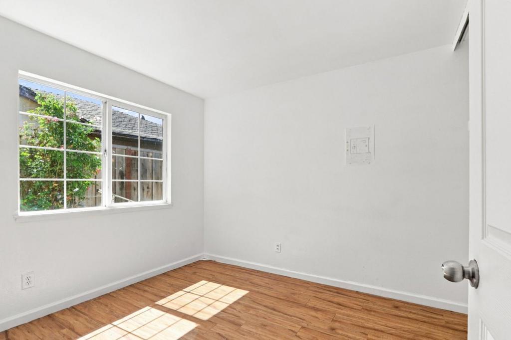 1051 Marianelli Court Property Photo 23