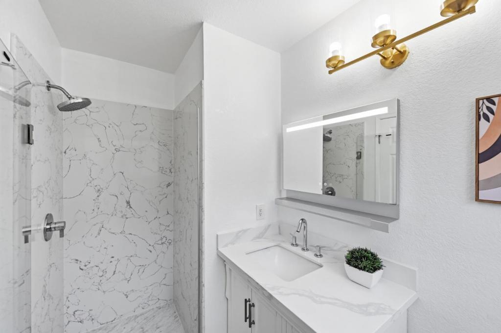 1058 Rymar Place Property Photo 35