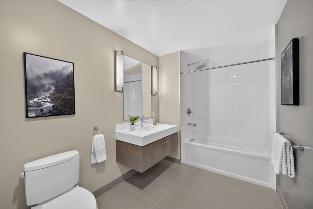52 Innes Court 202 Property Photo 18