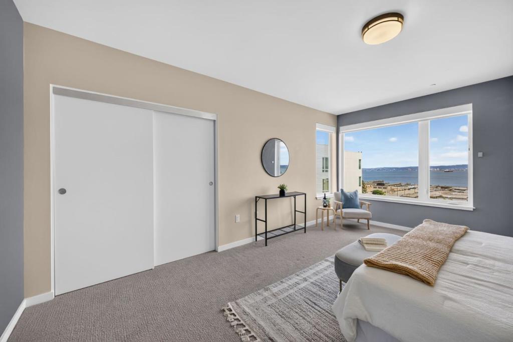 52 Innes Court 202 Property Photo 23