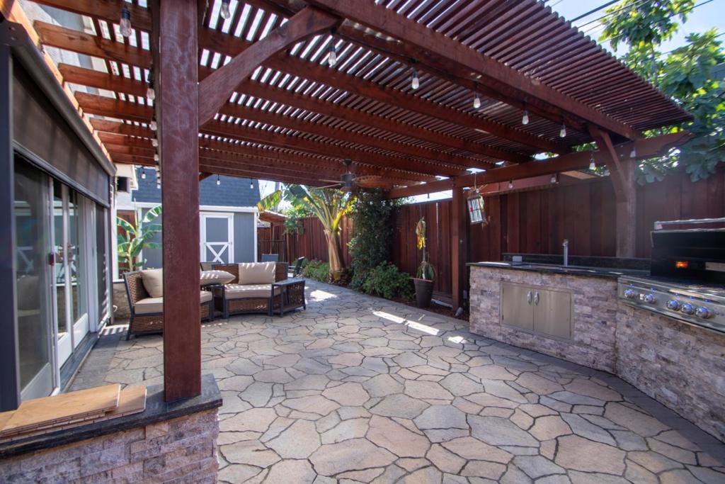 3885 Maui Drive Property Photo 30
