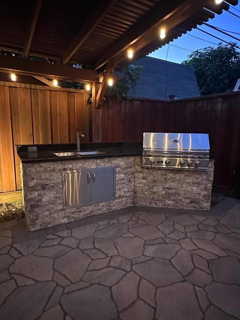 3885 Maui Drive Property Photo 33
