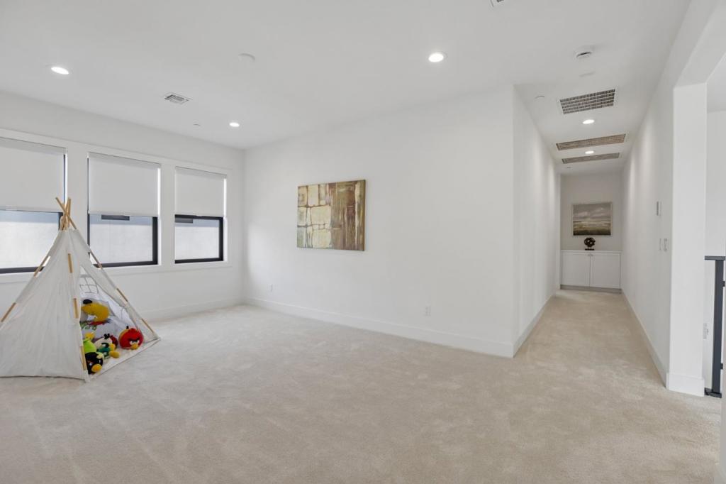 18471 Corte Zapala Property Photo 44