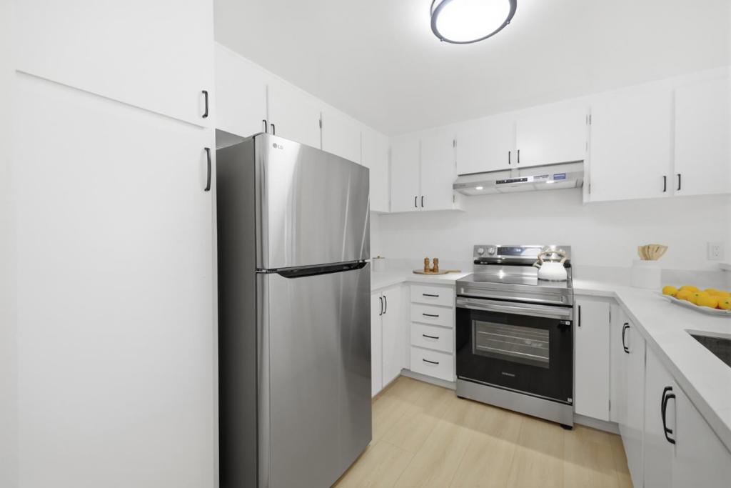 10939 Northshore Square Property Photo 17
