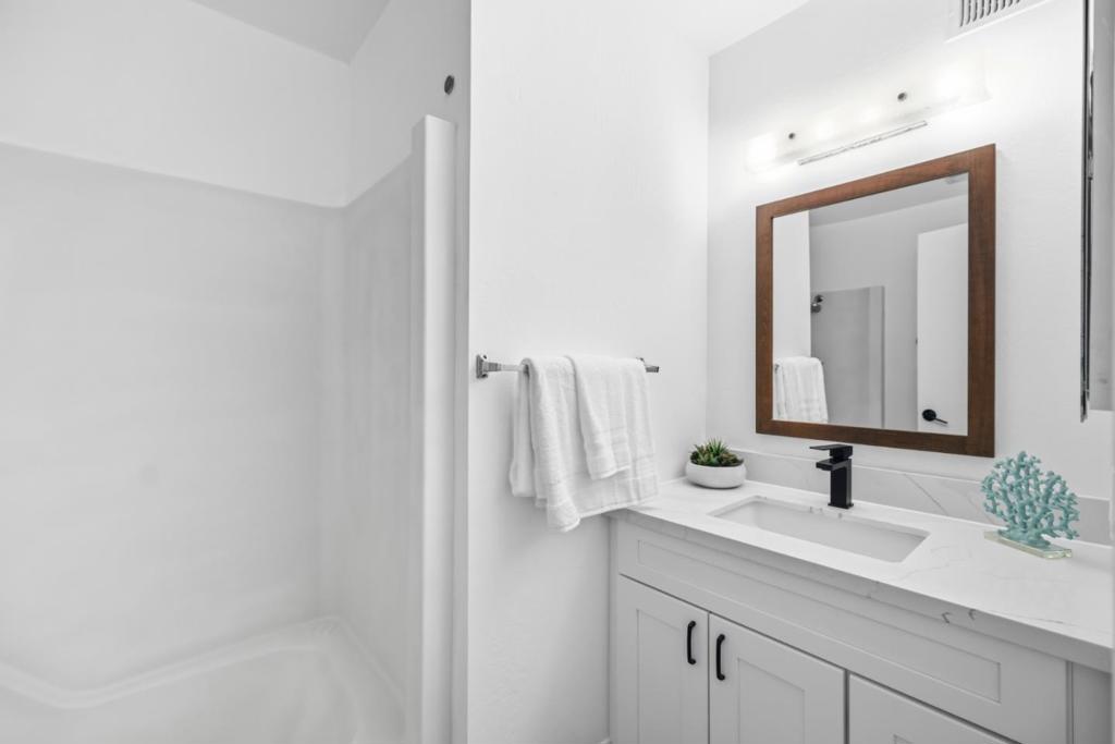 10939 Northshore Square Property Photo 29