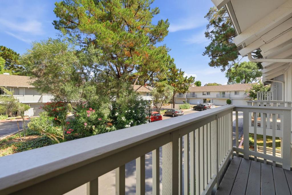 10939 Northshore Square Property Photo 38