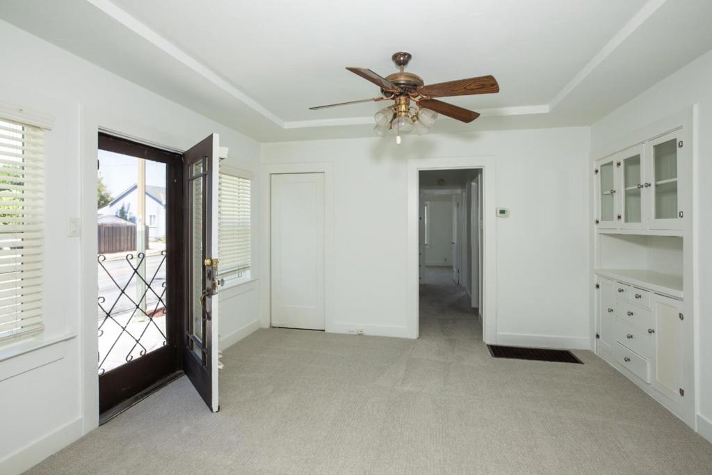 196 N 17th Street Property Photo 5