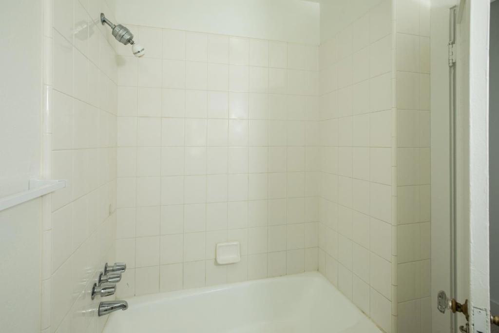 196 N 17th Street Property Photo 8