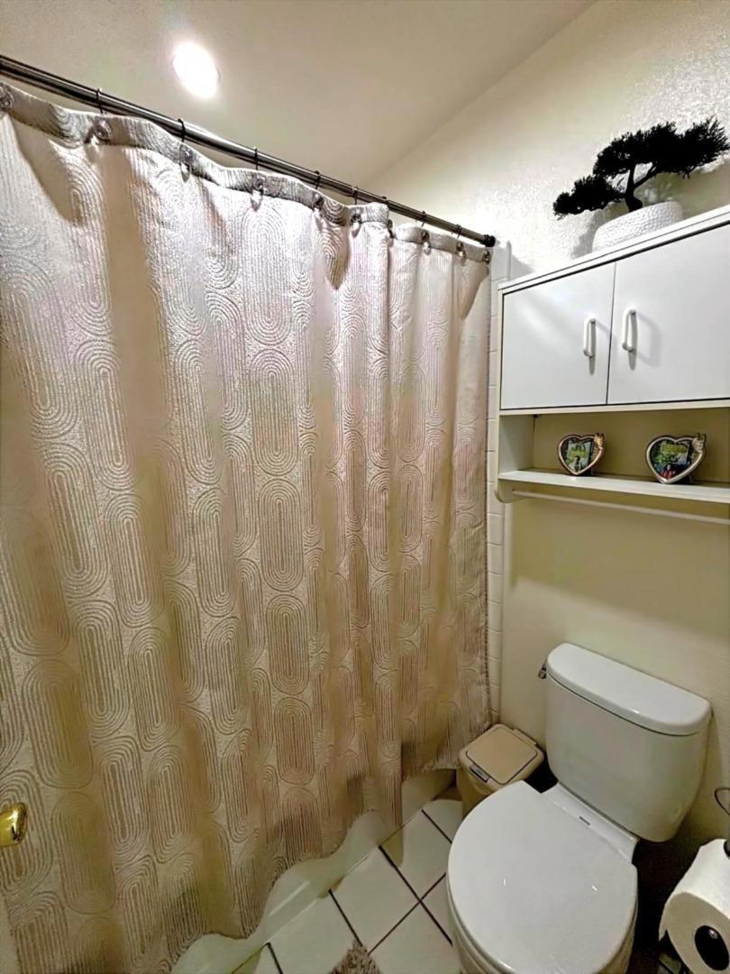 275 Tradewinds Drive 10 Property Photo 12