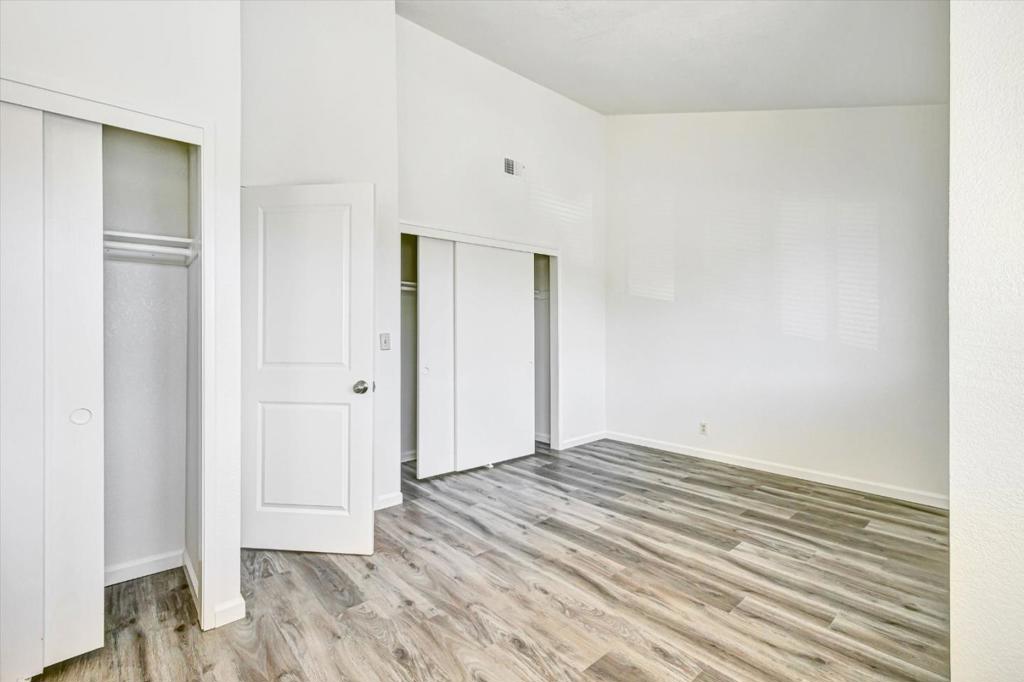 10095 Craft Drive Property Photo 19