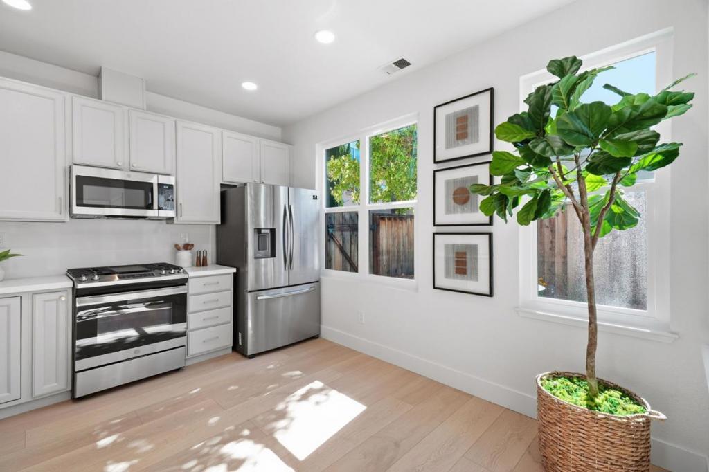 101 Beacon Street Property Photo 18