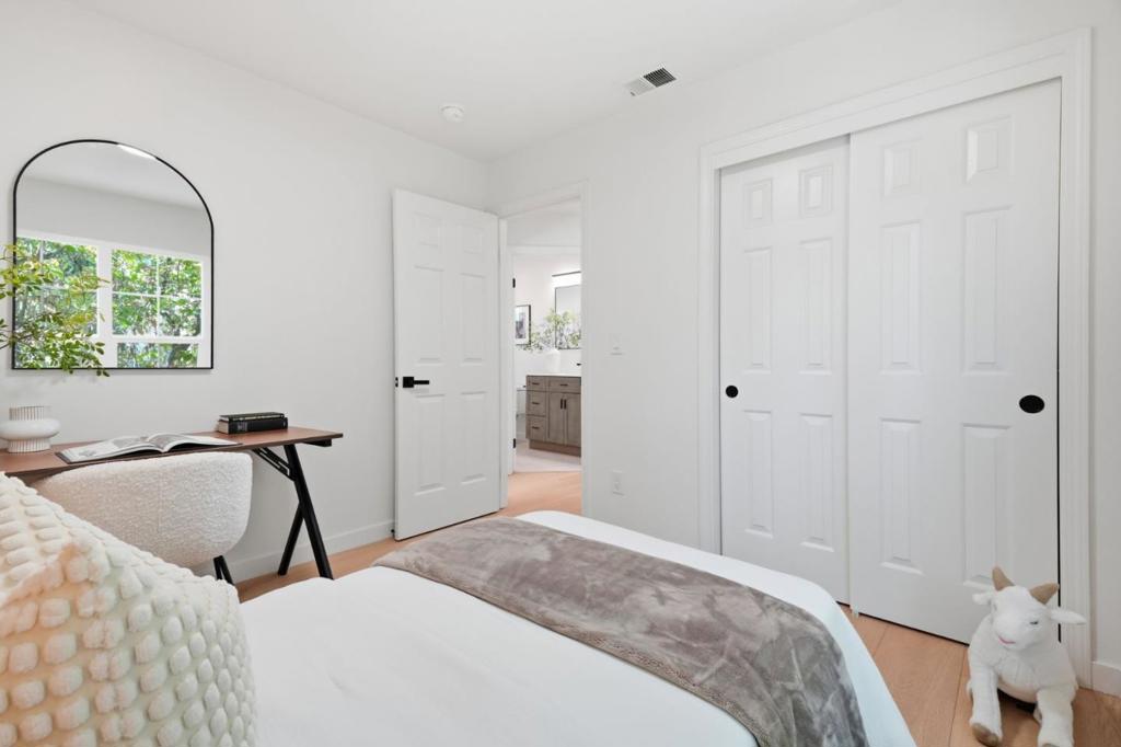101 Beacon Street Property Photo 28