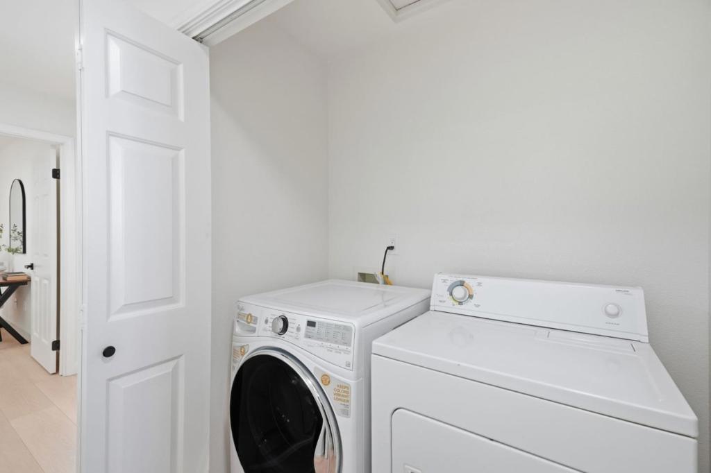 101 Beacon Street Property Photo 33
