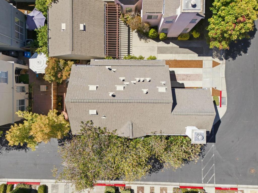 101 Beacon Street Property Photo 39