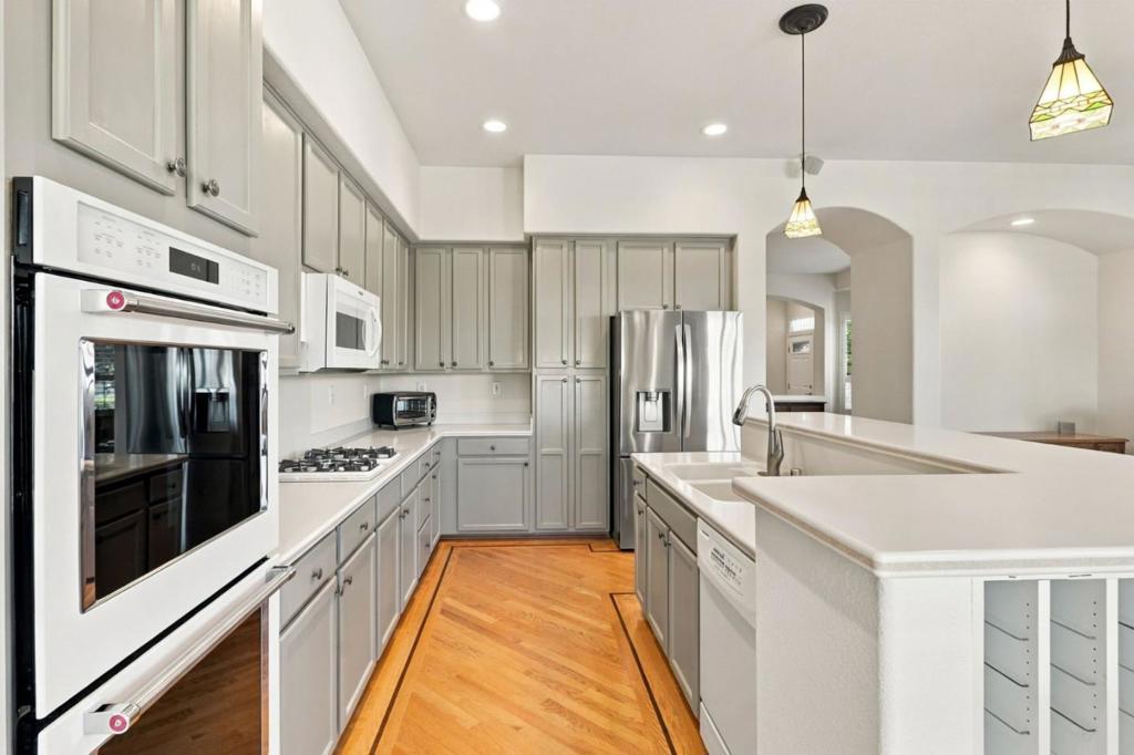 9066 Village View Loop Property Photo 14