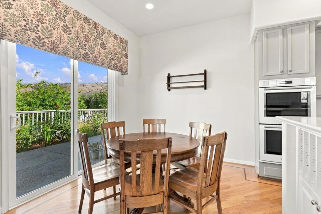 9066 Village View Loop Property Photo 16