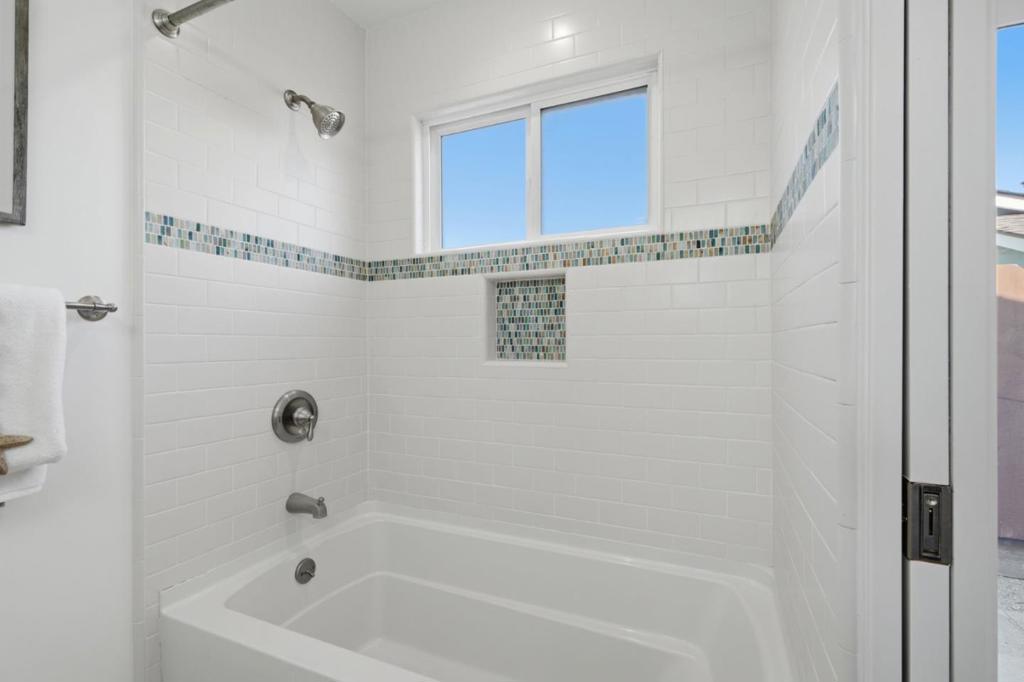 2441 Johnson Place Property Photo 12