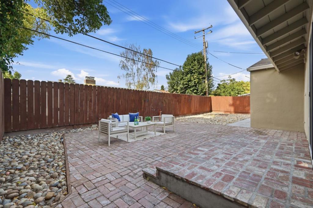 2441 Johnson Place Property Photo 16