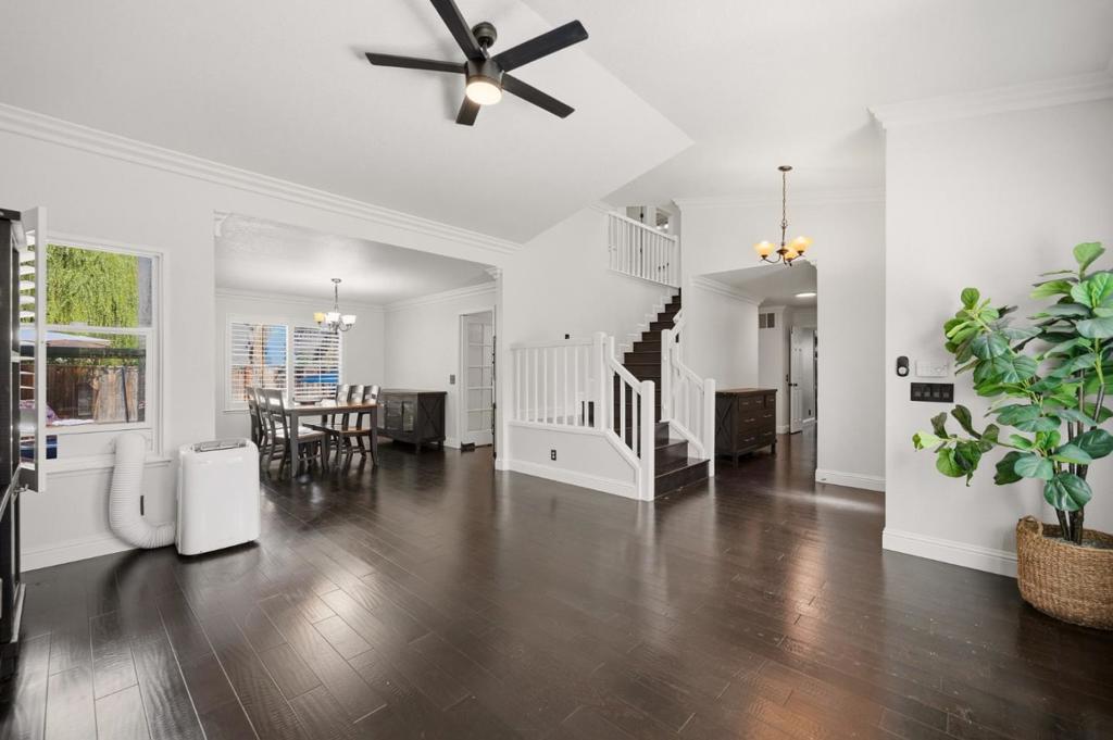 26 La Crosse Drive Property Photo 6