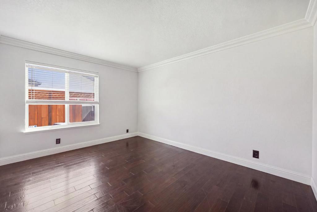 26 La Crosse Drive Property Photo 14
