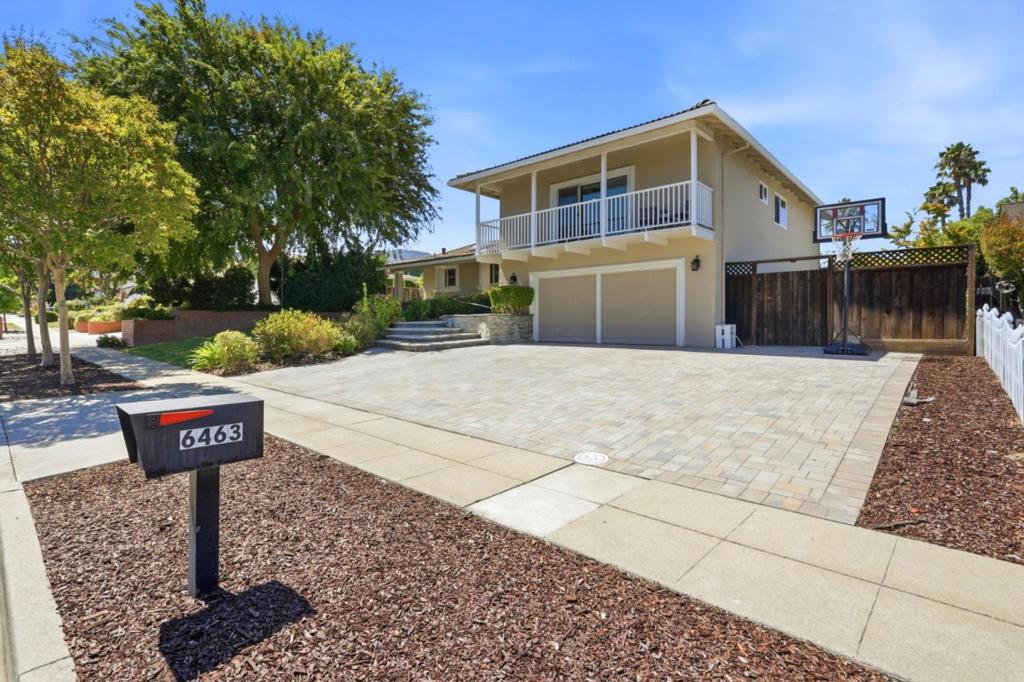 6463 Camelia Drive Property Photo 2