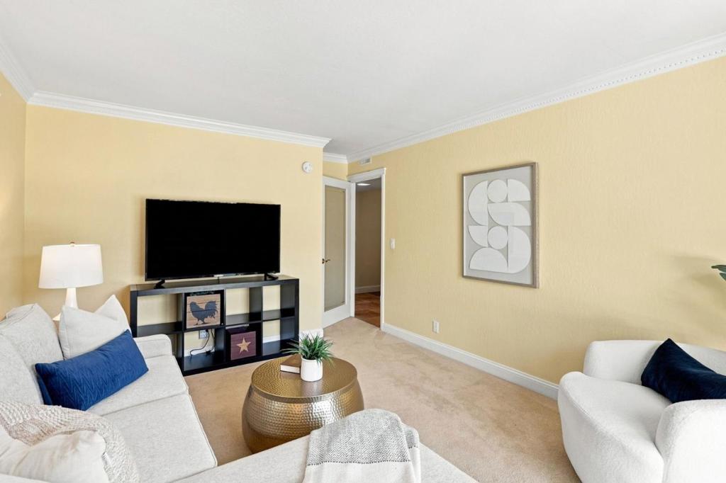 6463 Camelia Drive Property Photo 10