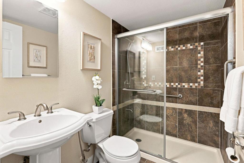 6463 Camelia Drive Property Photo 31