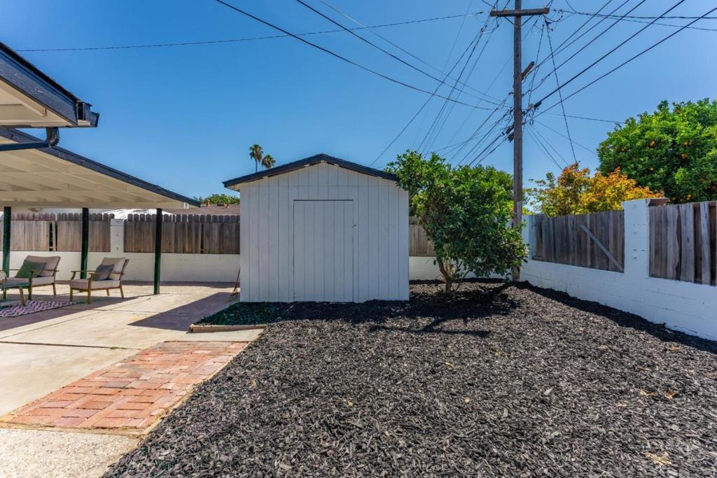 4155 Santa Rita Way Property Photo 25