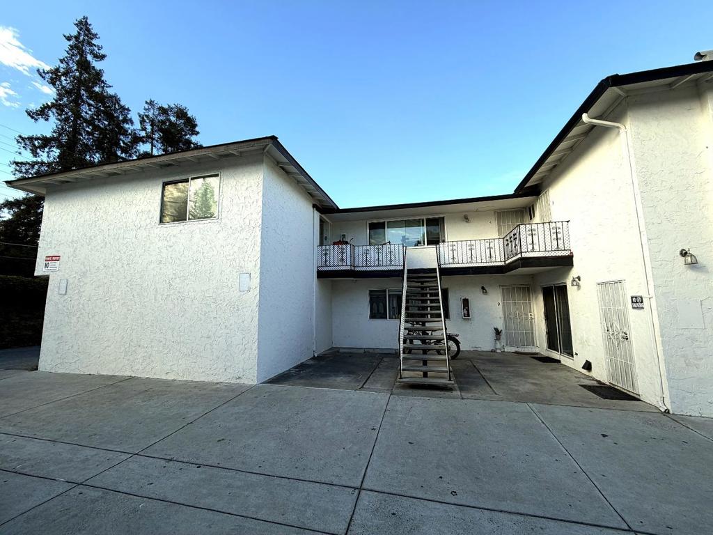 780 Deland Avenue Property Photo 3