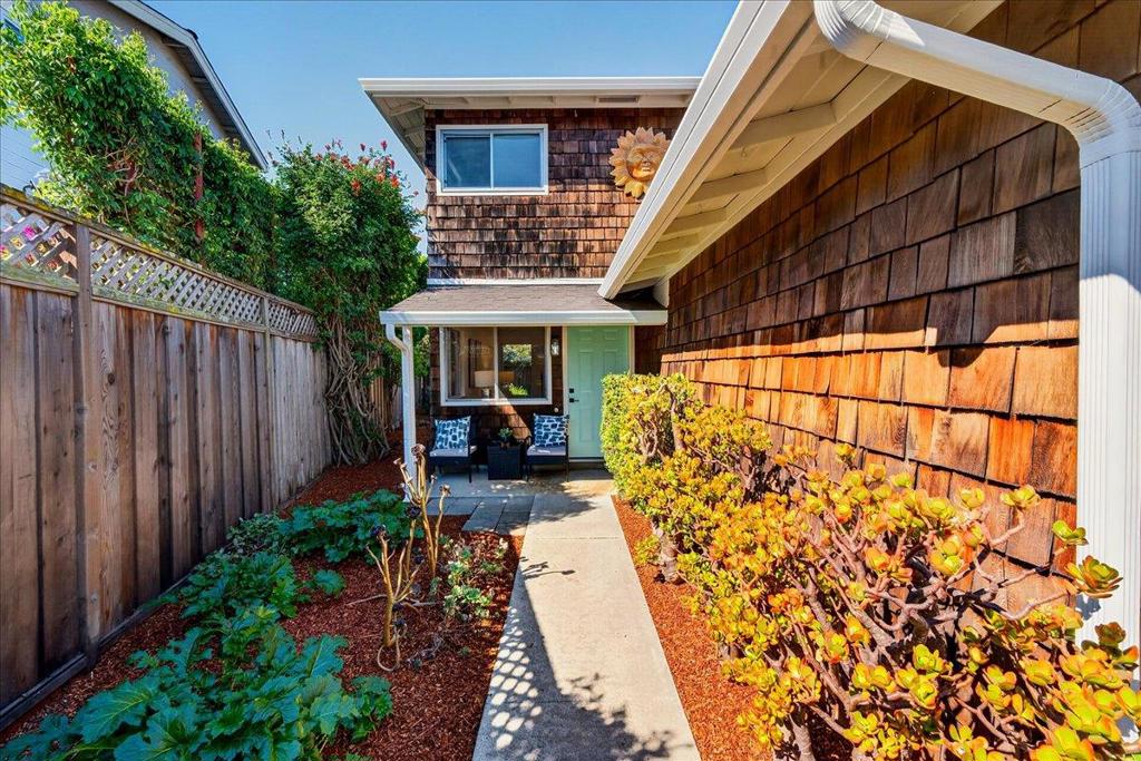 145 National Street Property Photo 5