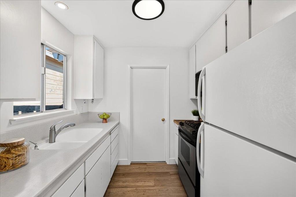 145 National Street Property Photo 15