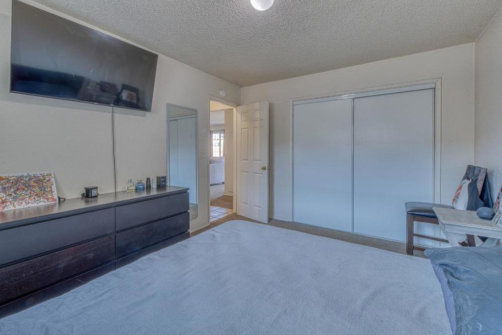 24 8th Street Property Photo 12